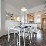 Malagasuite Blue Sea & Pool *