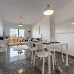 Malagasuite Blue Sea & Pool *